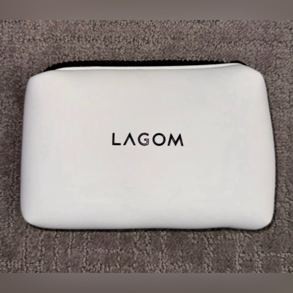 Lagom White Neoprene Toiletry Makeup Bag Pouch